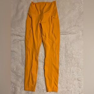56. Lululemon Align High-Rise Pant with Pockets 25"
Size 4
Mango